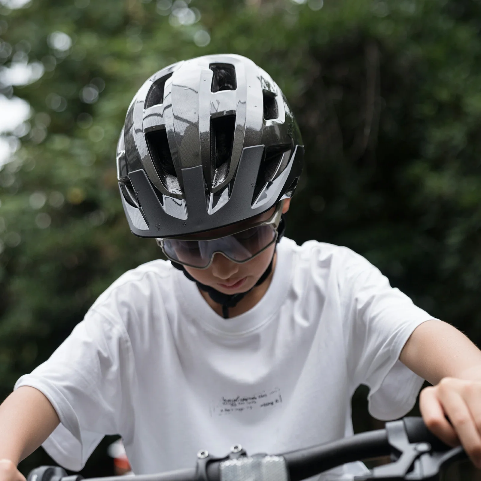 ROCKBROS Kinder Fahrradbrille UV400-Schutz Selbsttönend Sonnenbrille - Image 58